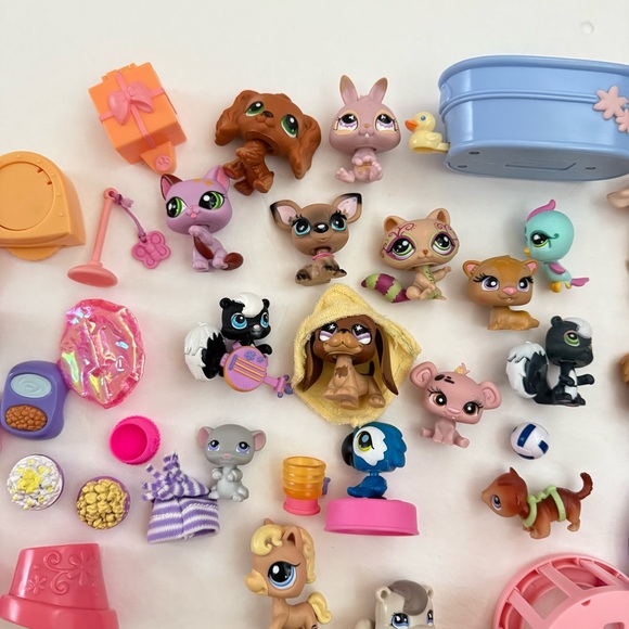 Littlest Pet Shop Bundle - Picture 7 of 14